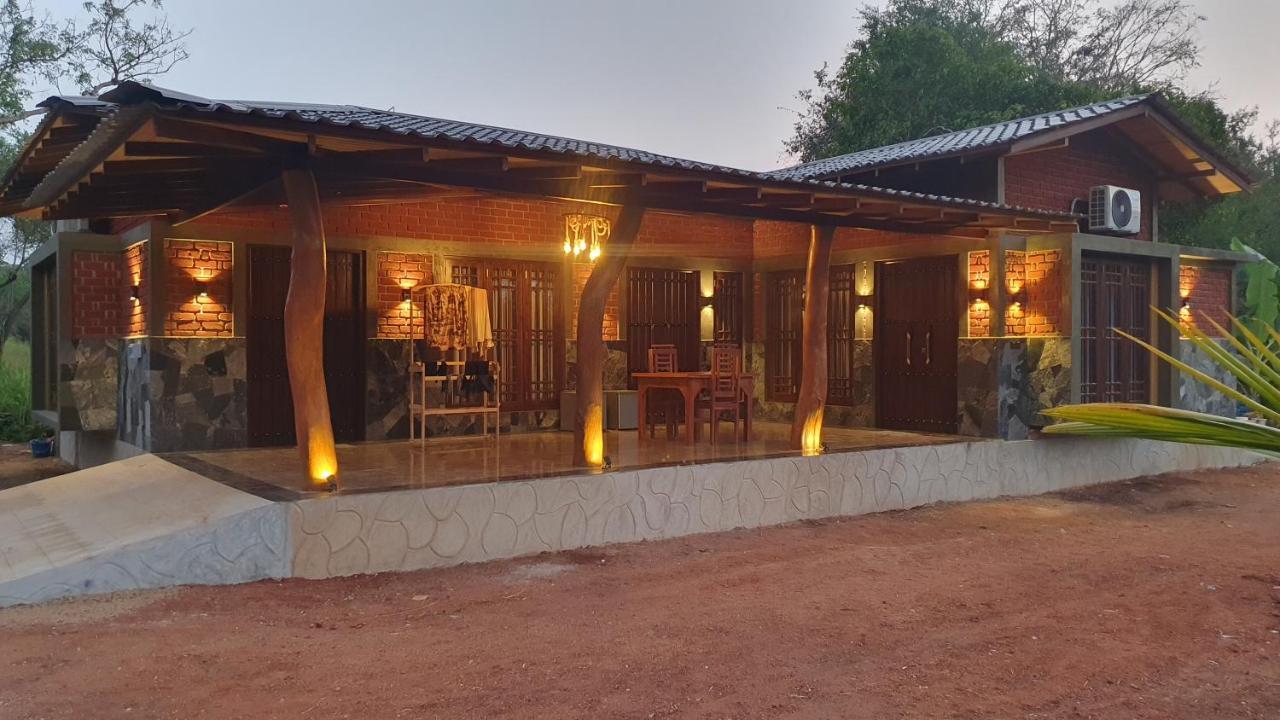 Ceylon Resort Wilpattu Nationalpark Exterior foto